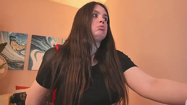 BattyMoll online show from March 20, 2025, 3:25 pm