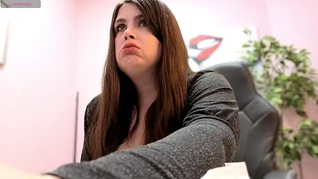 BattyMoll online show from March 22, 2026, 3:46 pm