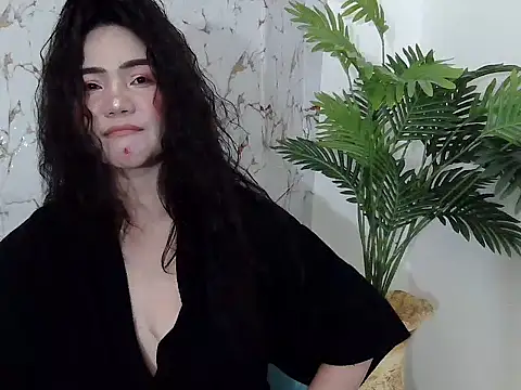 Snapshot of SweetAsianAss chatting on December 20, 2025, 4:15 am SweetAsianAss online show from December 20, 2025, 4:15 am