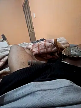 Snapshot of sirdick44 chatting on June 17, 2026, 3:06 am sirdick44 online show from June 17, 2026, 3:06 am