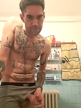 Snapshot of 2223joker chatting on January 12, 2026, 2:24 pm 2223joker online show from January 12, 2026, 2:24 pm