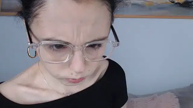 cleophee online show from April 9, 2026, 5:53 am