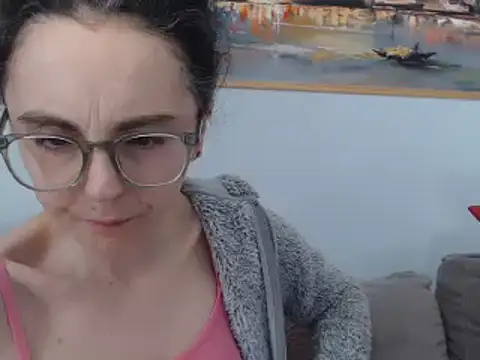 Snapshot of cleophee chatting on March 16, 2025, 1:38 pm cleophee online show from March 16, 2025, 1:38 pm