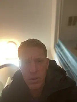 Dgamestrong online show from April 25, 2026, 8:06 pm