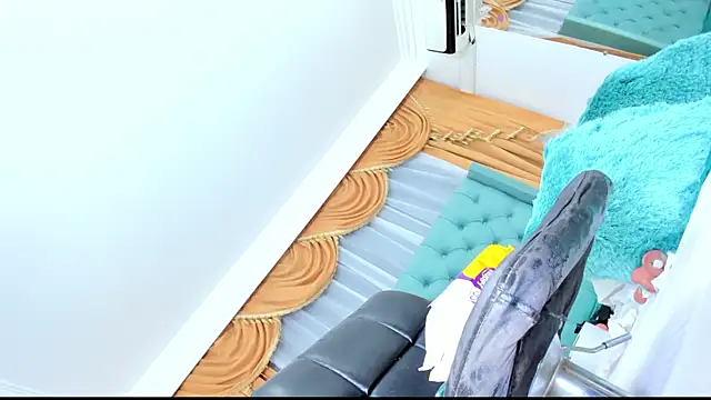 Tamara 18 online show from February 27, 2025, 9:58 pm