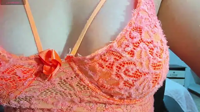 ambar sex10 online show from October 10, 2025, 1:45 pm