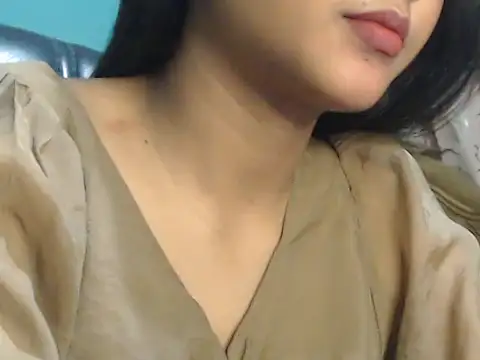 NancyRuvi online show from March 12, 2025, 3:29 pm