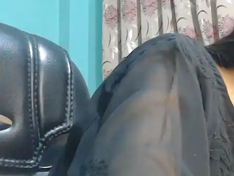 NancyRuvi online show from February 10, 2025, 3:21 pm