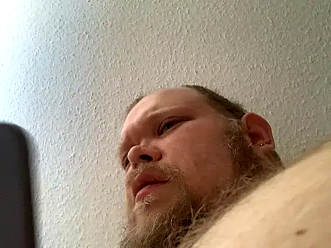 JefBear online show from September 19, 2025, 11:36 am