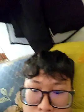 huy20840204 online show from January 19, 2026, 6:28 am