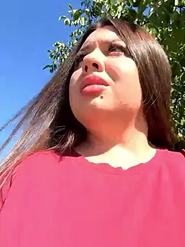 Sara Slow online show from September 24, 2025, 9:05 am