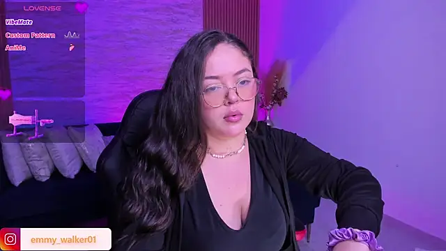 emmy walker online show from November 19, 2025, 11:10 am