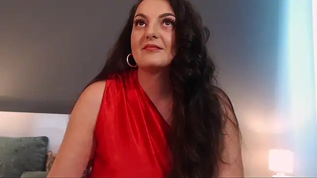 Snapshot of itsyourlady chatting on May 18, 2026, 7:35 am itsyourlady online show from May 18, 2026, 7:35 am