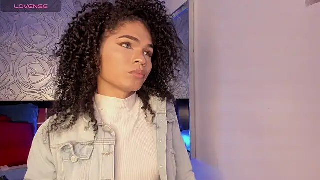 Snapshot of vennus1_ chatting on November 10, 2025, 2:22 pm vennus1 online show from November 10, 2025, 2:22 pm