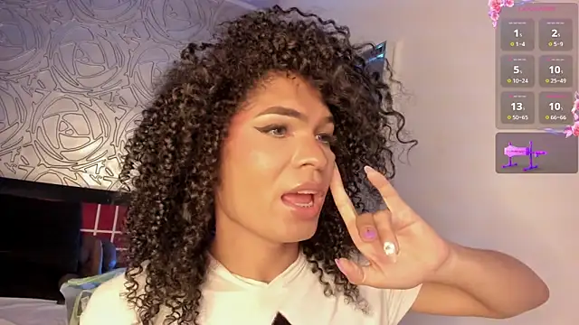 Snapshot of vennus1_ chatting on November 16, 2025, 8:02 pm vennus1 online show from November 16, 2025, 8:02 pm