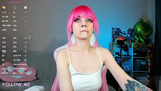 AmyRose6969 online show from October 3, 2025, 7:04 pm