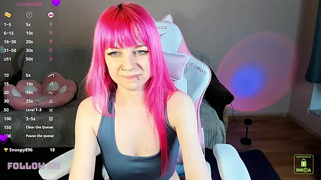 AmyRose6969 online show from February 18, 2025, 8:58 pm