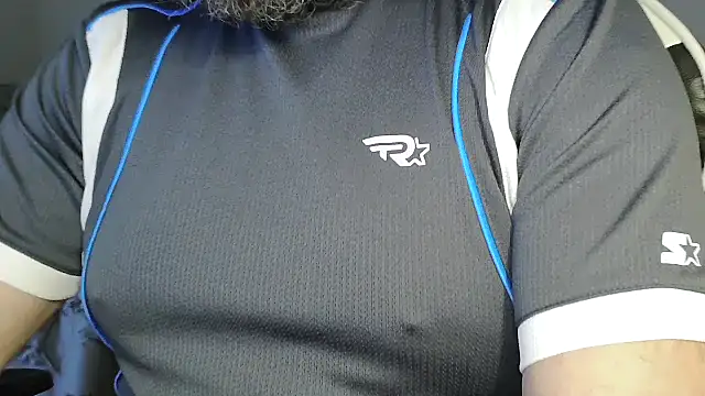 Snapshot of usdirtymikee9 chatting on January 17, 2026, 7:28 pm usdirtymikee9 online show from January 17, 2026, 7:28 pm