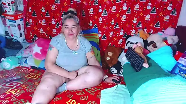 Snapshot of estrellita_fugaz16x chatting on May 13, 2026, 4:30 am estrellita fugaz16x online show from May 13, 2026, 4:30 am