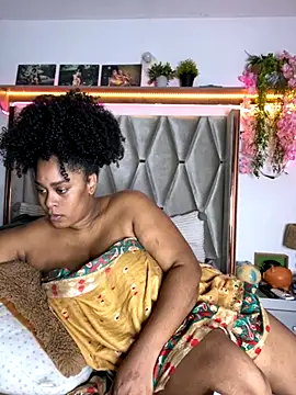 Snapshot of africa_xxx chatting on November 10, 2025, 1:32 am africa xxx online show from November 10, 2025, 1:32 am