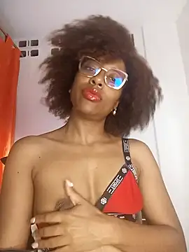 Snapshot of thaimy_ chatting on April 23, 2026, 3:02 am thaimy online show from April 23, 2026, 3:02 am
