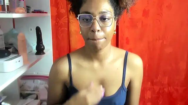 Snapshot of thaimy_ chatting on May 17, 2026, 2:55 am thaimy online show from May 17, 2026, 2:55 am