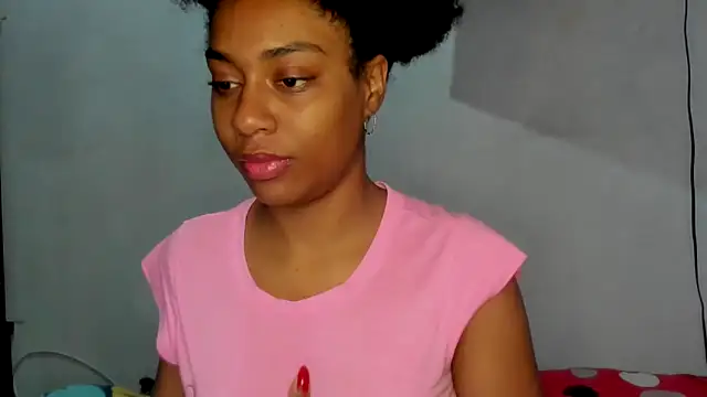 thaimy  online show from September 11, 2025, 11:10 am