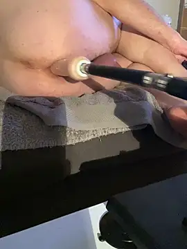 Snapshot of Vlad200472 chatting on December 20, 2025, 10:12 pm Vlad200472 online show from December 20, 2025, 10:12 pm