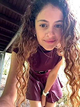 alana15 online show from September 27, 2025, 3:18 pm