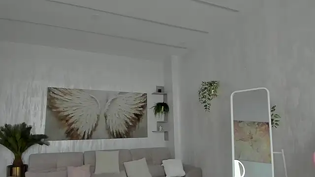 Snapshot of TiffanyHouston_ chatting on March 26, 2026, 6:11 am TiffanyHouston online show from March 26, 2026, 6:11 am