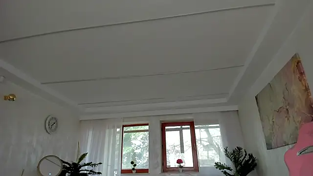 TiffanyHouston  online show from March 11, 2025, 7:03 am