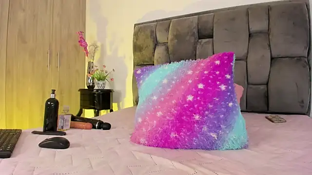 tanyyaa online show from October 31, 2025, 8:11 am