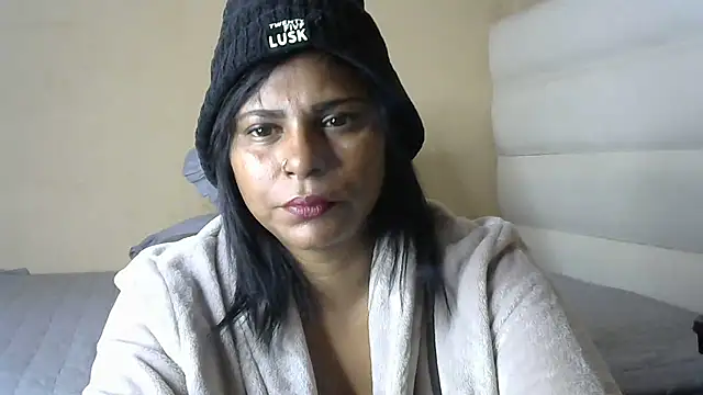Snapshot of sunshinelady_ chatting on August 4, 2026, 6:51 am sunshinelady online show from August 4, 2026, 6:51 am