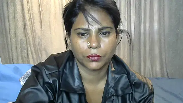 sunshinelady  online show from March 16, 2025, 11:16 am