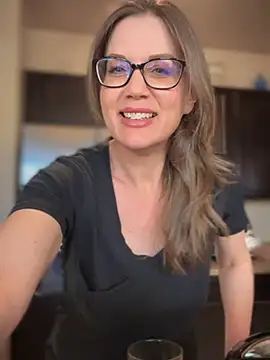 MaiseKnox online show from March 15, 2025, 10:11 pm