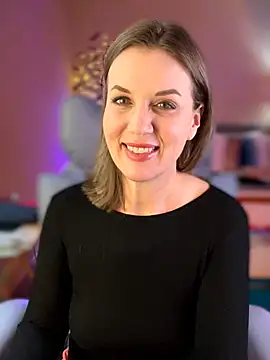 MaiseKnox online show from January 11, 2026, 6:48 pm