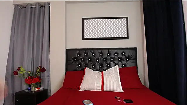 loveyouzahara2020 online show from October 24, 2025, 11:59 pm