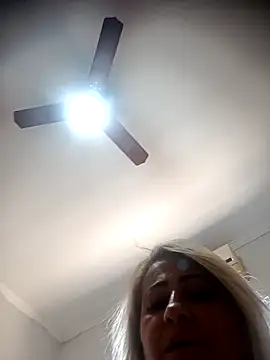 vivifernades online show from February 21, 2026, 12:18 pm