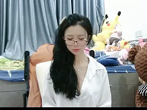 Snapshot of Cute_Ruby01 chatting on September 16, 2025, 1:56 pm Cute Ruby01 online show from September 16, 2025, 1:56 pm