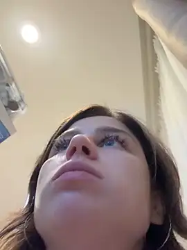 Snapshot of AnikaBest chatting on October 16, 2025, 3:15 am AnikaBest online show from October 16, 2025, 3:15 am