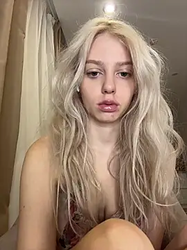 Snapshot of AnikaBest chatting on October 31, 2025, 3:03 am AnikaBest online show from October 31, 2025, 3:03 am