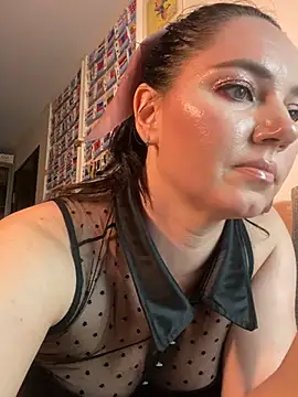 Snapshot of HotMilfMargo chatting on February 18, 2025, 4:58 pm HotMilfMargo online show from February 18, 2025, 4:58 pm