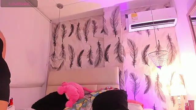 Vivi prinncess online show from October 10, 2025, 1:06 am