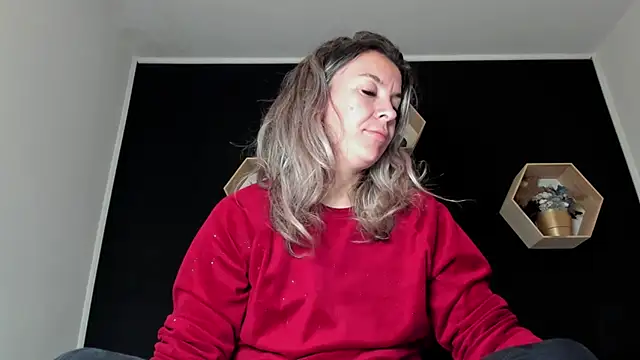 Alesys69 online show from October 15, 2025, 10:51 pm