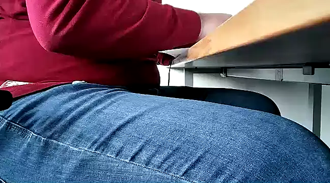 69bezfleku online show from March 12, 2025, 3:40 pm