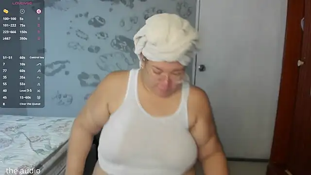 Johana bbw online show from December 15, 2025, 7:14 am