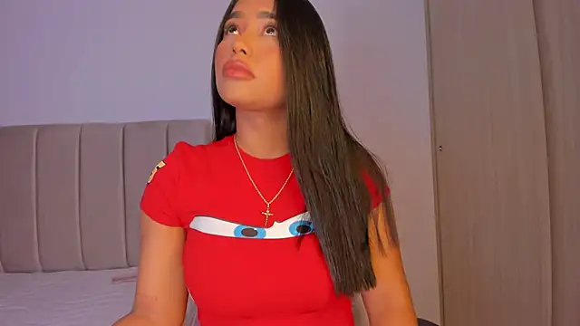 Snapshot of isa_bunny chatting on October 24, 2025, 4:11 am isa bunny online show from October 24, 2025, 4:11 am