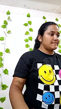 shayna all online show from September 14, 2025, 7:36 pm