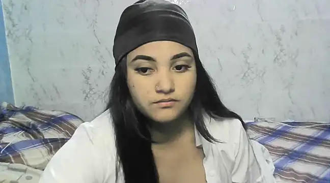 shayna all online show from February 20, 2025, 8:47 pm