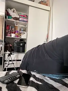 Patriciamoura69 online show from September 12, 2025, 12:38 pm